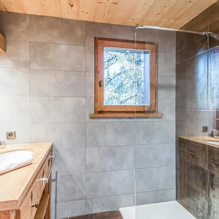 Splendid Flat In A Chalet In - Welkeys Apartment *