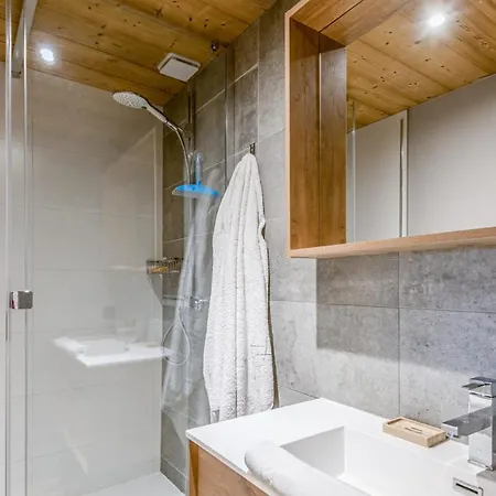 Splendid Flat In A Chalet In - Welkeys * Megeve